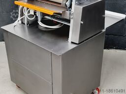 Universum HWM 50