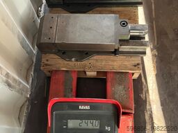 Ciężkie imadło maszynowe 120 kg, 200mm 