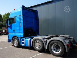 MAN TGX 26.460 6x2 tractor unit 666.000km