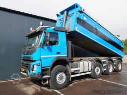 Volvo FMX 500 8x8 tipper 342.000km