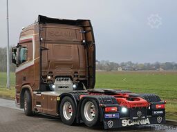 SCANIA R580 6X2 NB LED LEATHER