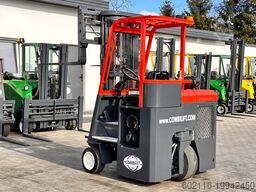 Combilift C3000CB / LPG / TRIPLEX MAST / 5500MM