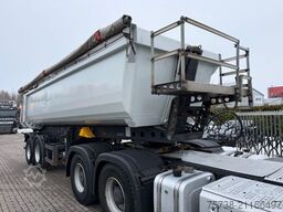 SCHMITZ CARGOBULL SKI 18/Kippmulde Stahl-Stahl/2-Achsen/Luft-Lift