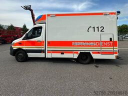 Mercedes-Benz 100 D