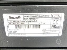Rexroth MAC092B-0-QD-2-C/095-B-0 Servomotor MNR: R911225307 SN: MAC092-607