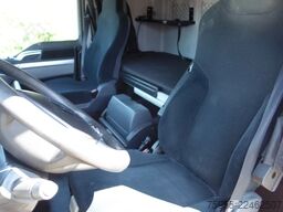 MAN TGX TGX 18-440PK LOW DECK TREKKER