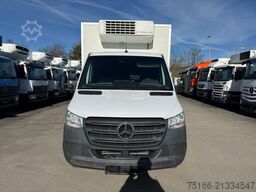 MERCEDES-BENZ SPRINTER 516 CDI Kühlkoffer LBW 0,75 T*MOTOR NEU