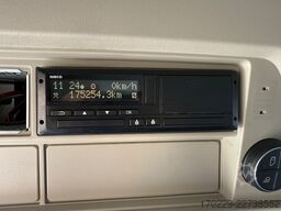 Iveco s-way 490