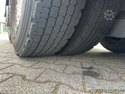 MERCEDES-BENZ Actros 2543 / Kran Palfinger PK 33002 + Jib