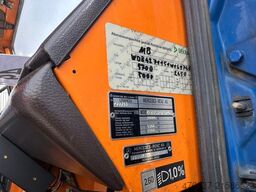 UNIMOG U 427 4x4 / Kran Atlas 130 / Winde