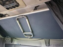 VOLVO FH 460 Globe Baustoffpritsche mit Kran Palfinger