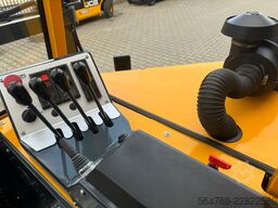 Combilift CB3000/LPG /2016 year/ Perfect condition