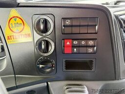 Mercedes-Benz Atego 1524 Koffer / Euro6D / Klima / LBW