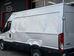 IVECO Daily 35S18 Hoch Klimaautom. Tempomat Unfallfzg.