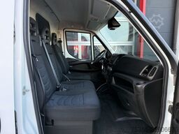 IVECO Daily 35S16 Hochdach Klimaautom. PDC hinten