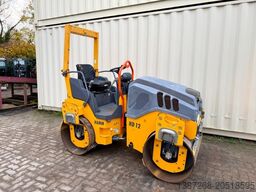 HAMM HD12VV / 2012 BJ / 1.369 H / 2.695 KG