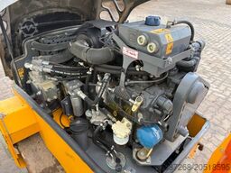 HAMM HD12VV / 2012 BJ / 1.369 H / 2.695 KG