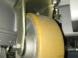 Blickle mit hydraulischer Abstützung lenkbar