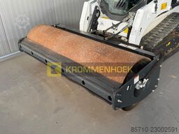 Bobcat Vibratory roller 203 cm | 80 inch