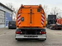 SCANIA P230 Kehrmaschine Johnston VT605- 6 M³