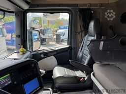 SCANIA R520 V8 4x2