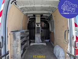 Renault Master 145.35 nacelle klubb