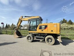 Caterpillar M320F