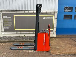 LINDE L16