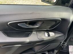 Mercedes-Benz Vito Tou 114 4x4 Extralang 9Sitze 2xKlim