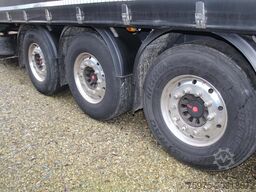 Schwarzmüller semirimorchio centinato francese usato