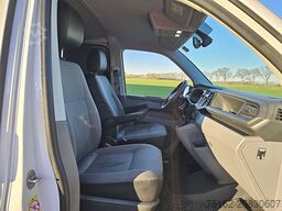 VOLKSWAGEN TRANSPORTER 2.0 TDI L2H1 4x4 2x Schuifd.