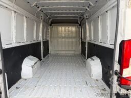 CITROEN Jumper L2H2 / AHK / Klima /118 TKM /Navi/ 3 Sitz