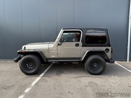 Jeep WRANGLER TJ 4.0i 4x4