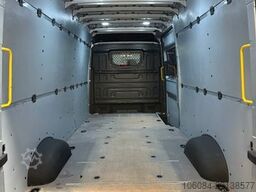 VW Crafter Kasten 4Motion DSG ACC LED RCAM NAVI AHK