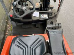 BT C3E160 // Vorschubgabeln 1990 mm ausgefahren