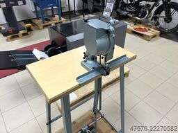 Hang Piccolo 101-20 Eyeleting machine