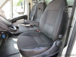 PEUGEOT Boxer  2.0L 130PS*3-Achser+Türen+Rampe hinten*