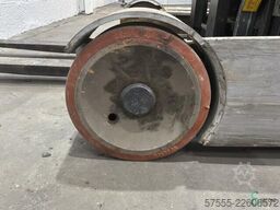 Still FM-X14
