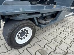 Combilift C4500 / LPG / 4500 kg/ Triplex 9300 mm