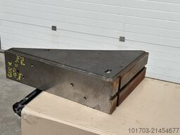 Paire d'équerres en acier 600 x 445 x 150 mm