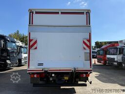 MERCEDES-BENZ ATEGO 818 L Koffer 6,1 m LBW 1 to. *AHK