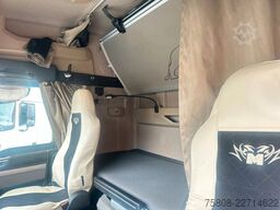 MAN TGX 26.470 6x2 BDF XLX Intarder ACC LGS NAVI
