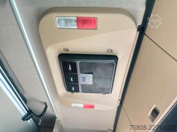 MAN TGX 26.470 6x2 BDF XLX Intarder ACC LGS NAVI