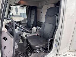DAF LF 320 Sleper Cab Pritsche & Plane mit LBW E6