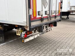 Schmitz Cargobull Tiefkühler Multitemp Doppelstock Trennwand