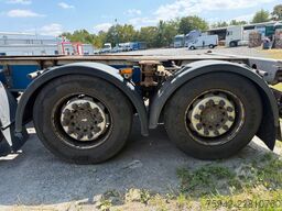 SCHMITZ CARGOBULL SCF 24G LIFT 40