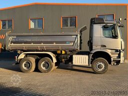 MERCEDES-BENZ AROCS 3345 6x6 Euro 6 Kipper mit Bordmatik