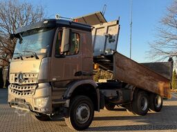 MERCEDES-BENZ AROCS 3345 6x6 Euro 6 Kipper mit Bordmatik