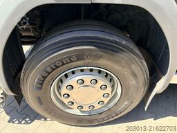 SCANIA G450 8x4 Pritsche mit Kran Palfinger PK76002 EH