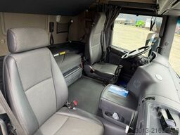 SCANIA G450 8x4 Pritsche mit Kran Palfinger PK76002 EH